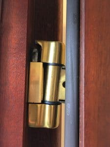 door hinge repair replacement800